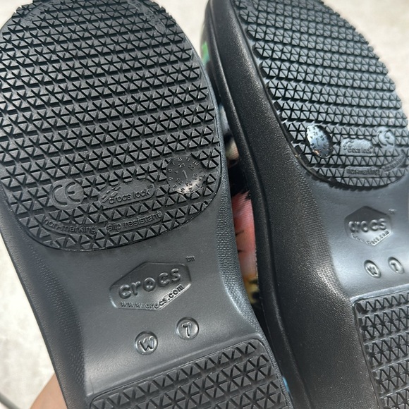 Crocs Neria Pro II Graphic Slip‎ Resistant Clog Black Tie-Dye - Picture 11 of 11